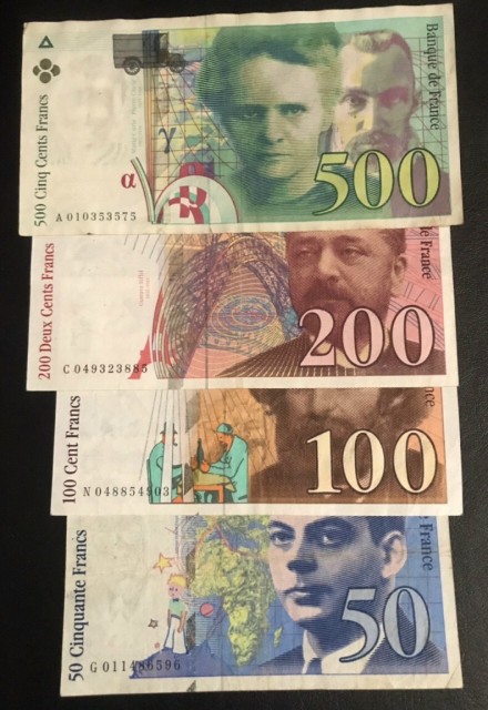 Bộ tiền Pháp tiêu dùng trước Euro 4 mệnh giá khác nhau