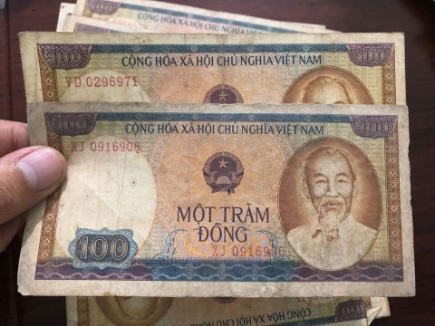[Bộ 1980 - 1981] Tờ 100 đồng 1980 Vịnh Hạ Long