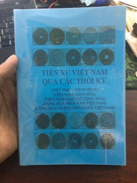 Sách Tiền Xu Việt Nam Qua Các Thời Kỳ Catalog hình ảnh